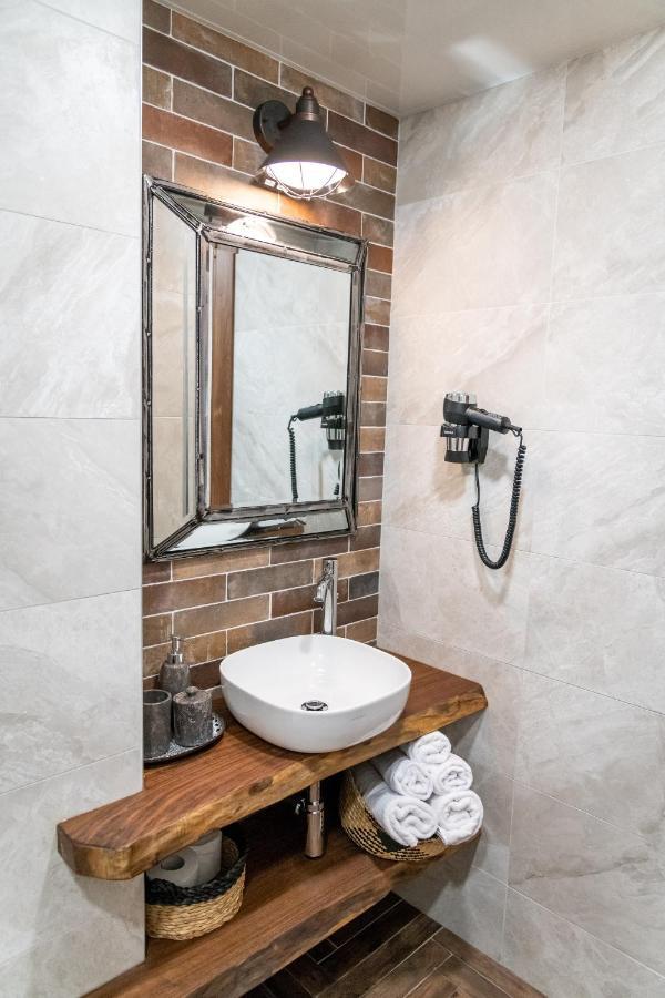 Ezerets Hotel Hunters House מראה חיצוני תמונה